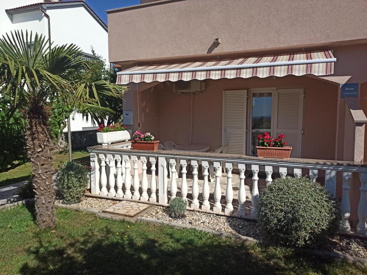 Apartmani Vesna Крк Екстер'єр фото