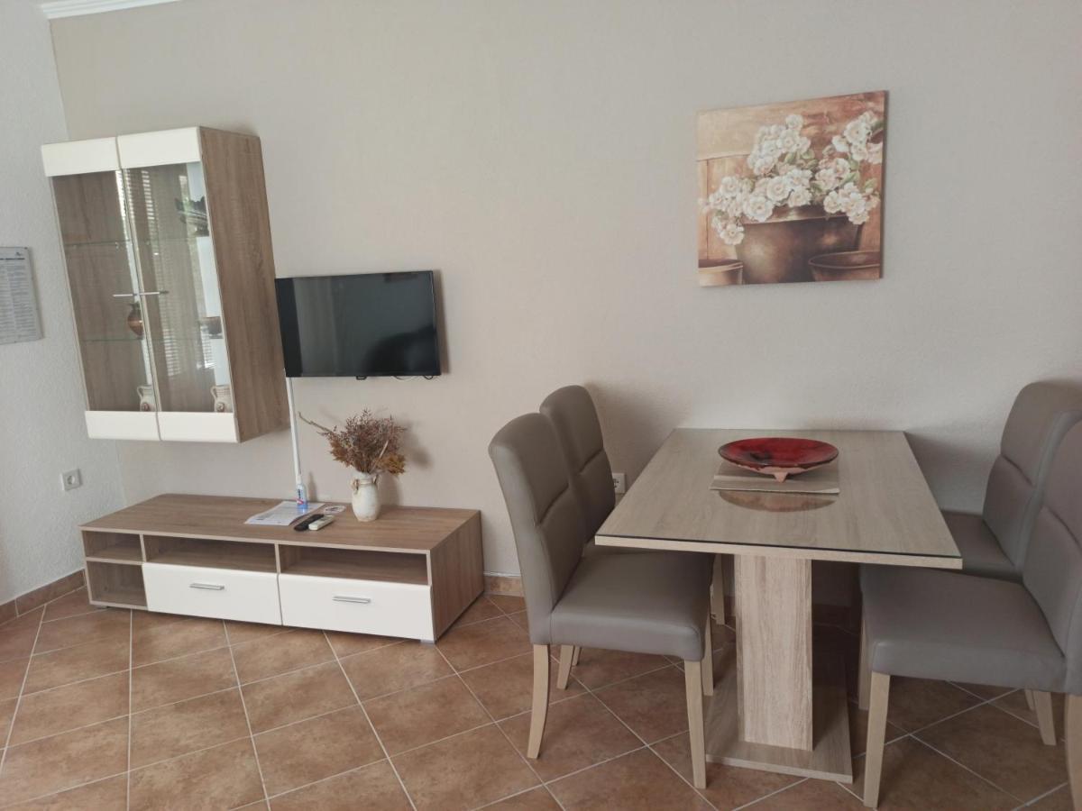 Apartmani Vesna Крк Екстер'єр фото